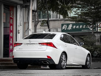 Lexus  IS 2019年 | TCBU優質車商認證聯盟