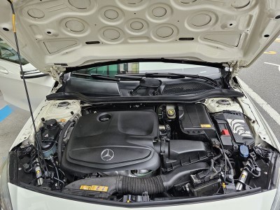 Mercedes-Benz/賓士  A-CLASS  A180 2014年 | TCBU優質車商認證聯盟
