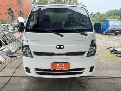 Kia  Kaon(卡旺) 2016年 | TCBU優質車商認證聯盟