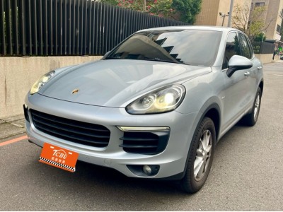 Porsche保時捷 Cayenne 