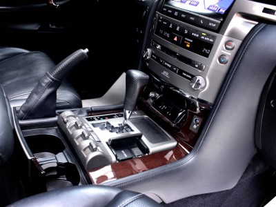 Lexus  LX 2012年 | TCBU優質車商認證聯盟