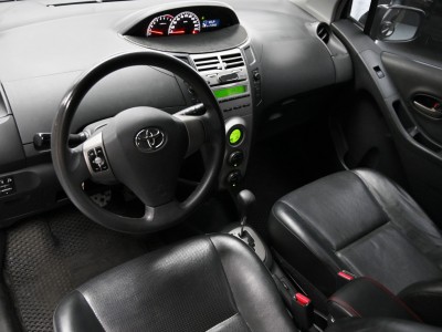 Toyota  Yaris 2011年 | TCBU優質車商認證聯盟