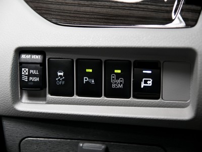 Toyota  Sienna 2016年 | TCBU優質車商認證聯盟