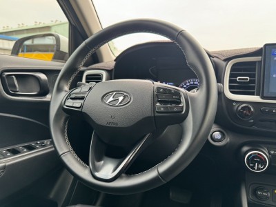 Hyundai  Venue 2023年 | TCBU優質車商認證聯盟