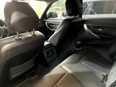 BMW/ 寶馬  3 SERIES  320i 2012年 | TCBU優質車商認證聯盟