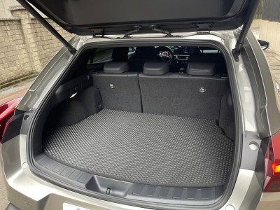 Lexus  UX 2023年 | TCBU優質車商認證聯盟