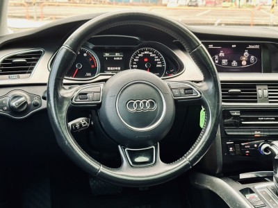 Audi  A4 2012年 | TCBU優質車商認證聯盟