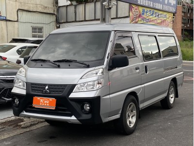 Mitsubishi Delica