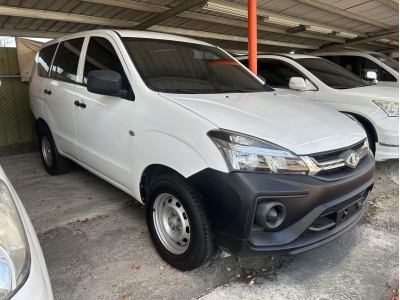 Mitsubishi Zinger