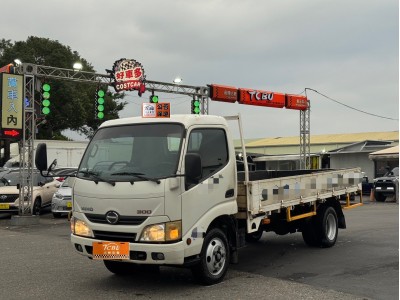 Hino 300