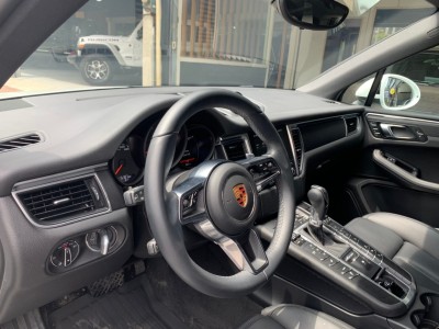 Porsche保時捷  Macan 2018年 | TCBU優質車商認證聯盟