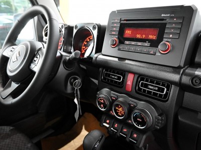 Suzuki  Jimny 2021年 | TCBU優質車商認證聯盟