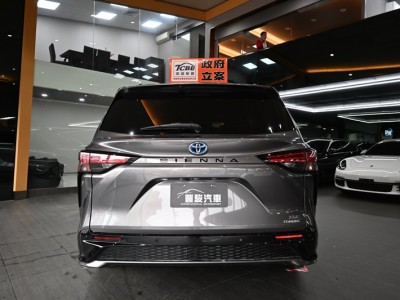 Toyota  Sienna 2021年 | TCBU優質車商認證聯盟