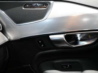 Volvo  XC90 2017年 | TCBU優質車商認證聯盟