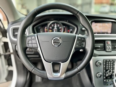 Volvo  V40 2017年 | TCBU優質車商認證聯盟