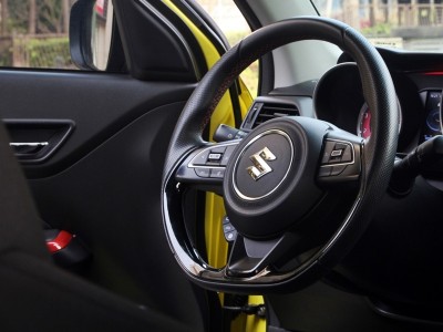 Suzuki  SWIFT 2019年 | TCBU優質車商認證聯盟