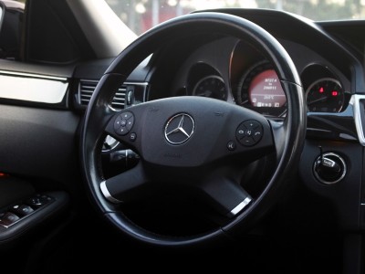 Mercedes-Benz/賓士  E-CLASS  E200 2010年 | TCBU優質車商認證聯盟