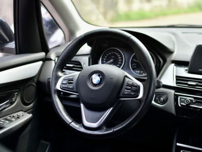 BMW/ 寶馬  2 SERIES  218i 2017年 | TCBU優質車商認證聯盟