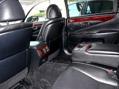 Lexus  LS 2009年 | TCBU優質車商認證聯盟