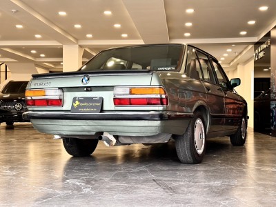 BMW/ 寶馬  5 SERIES  520i 1986年 | TCBU優質車商認證聯盟