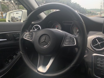 Mercedes-Benz/賓士  GLA-CLASS  GLA180 2015年 | TCBU優質車商認證聯盟
