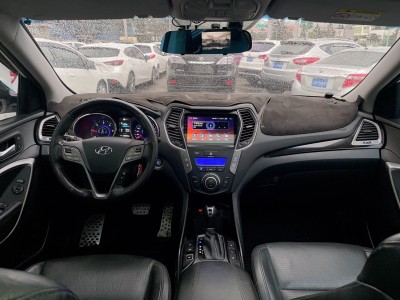 Hyundai  Santa Fe 2014年 | TCBU優質車商認證聯盟