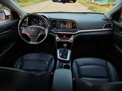 Hyundai  Elantra 2018年 | TCBU優質車商認證聯盟