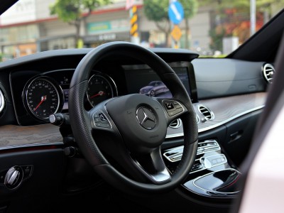 Mercedes-Benz/賓士  E-CLASS  E300 2017年 | TCBU優質車商認證聯盟