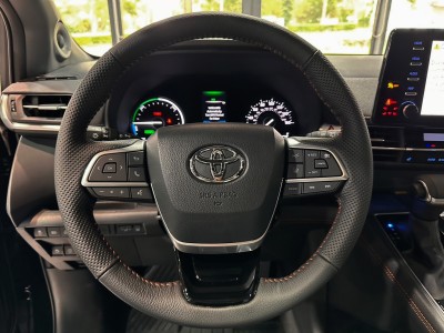 Toyota  Sienna 2023年 | TCBU優質車商認證聯盟