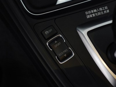 BMW/ 寶馬  3 SERIES  318d 2012年 | TCBU優質車商認證聯盟