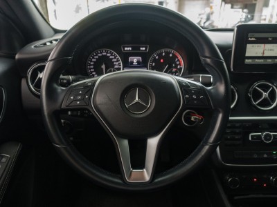 Mercedes-Benz/賓士  A-CLASS  A180 2013年 | TCBU優質車商認證聯盟