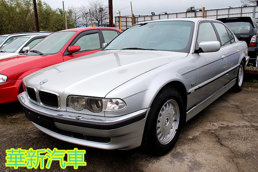 Bmw 寶馬7 Series 735i 00年 Tcbu優質車商認證聯盟